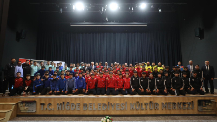 Niğde Belediyesi’nden amatör spora milyonluk destek